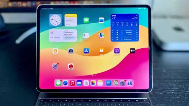 Camera iPad Pro M5 có gì mới? Đánh giá khả năng quay dựng video 4K và ProRes 2024